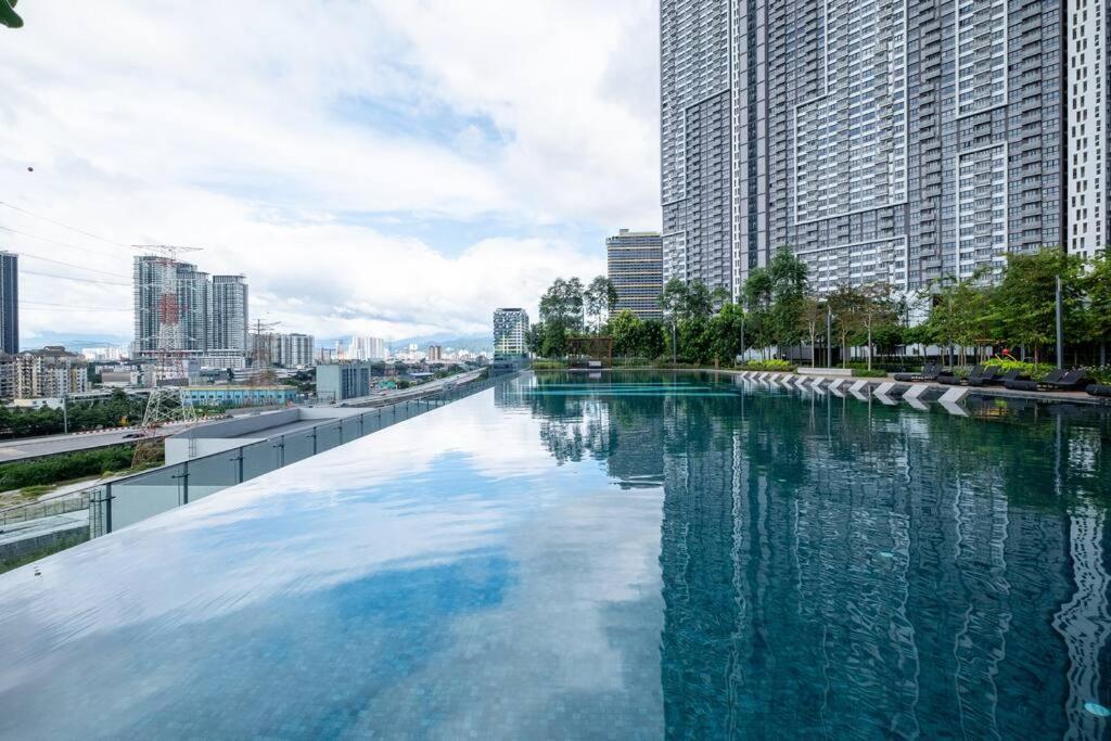 Pangsapuri Sunlight 4br 9pax Mvertica Sunway Velocity Mall *