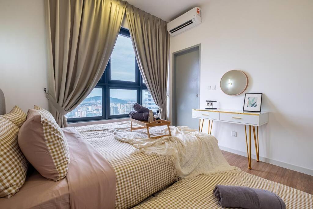 Pangsapuri Sunlight 4br 9pax Mvertica Sunway Velocity Mall *